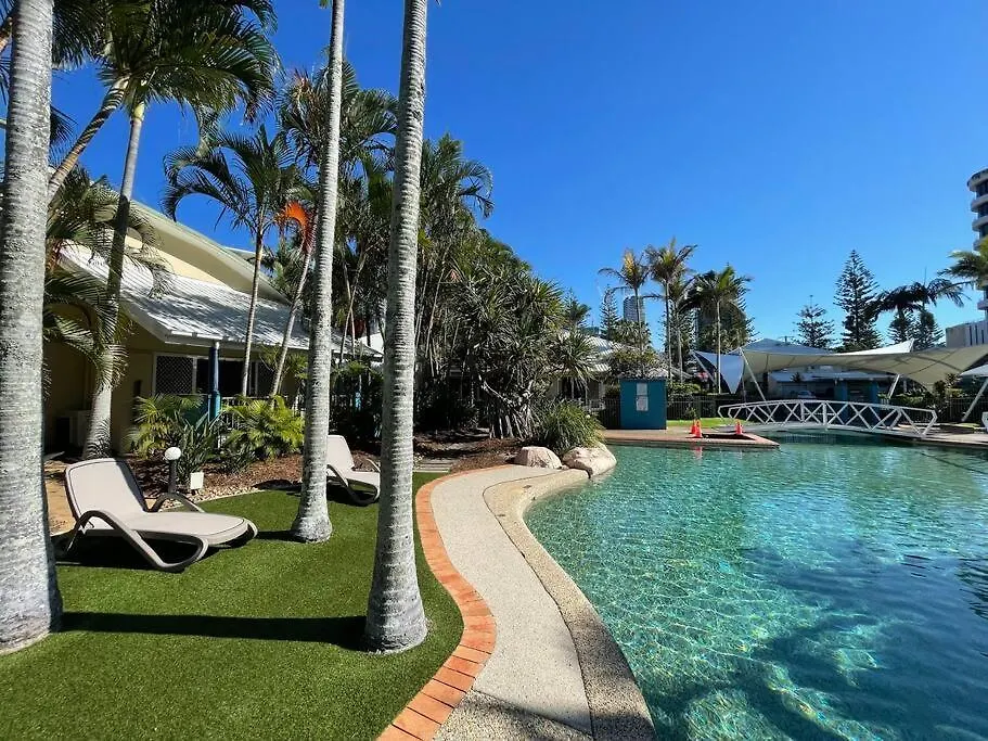 Diamond Beach Poolside 44 Premium Gold Coast Apartment