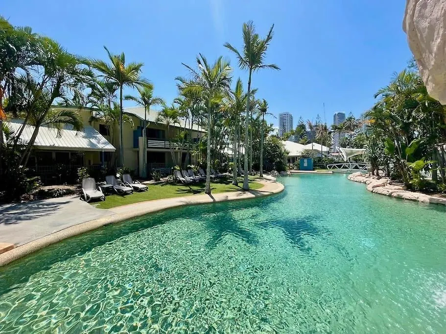 Diamond Beach Poolside 44 Premium Gold Coast Apartment