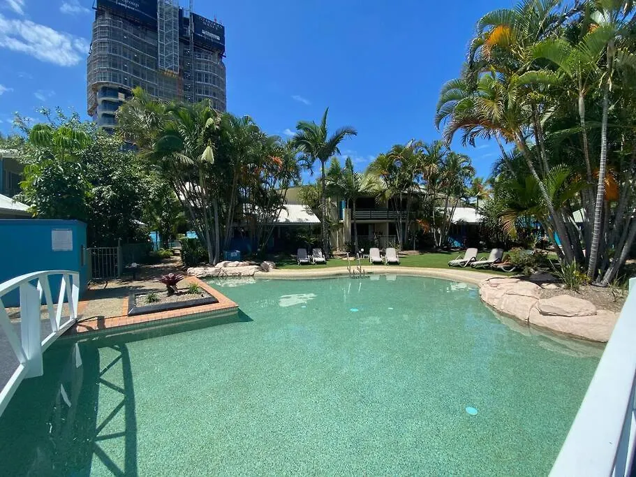 Diamond Beach Poolside 44 Premium Gold Coast