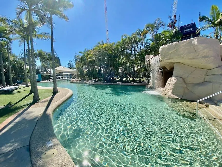 Diamond Beach Poolside 44 Premium Gold Coast 0*,